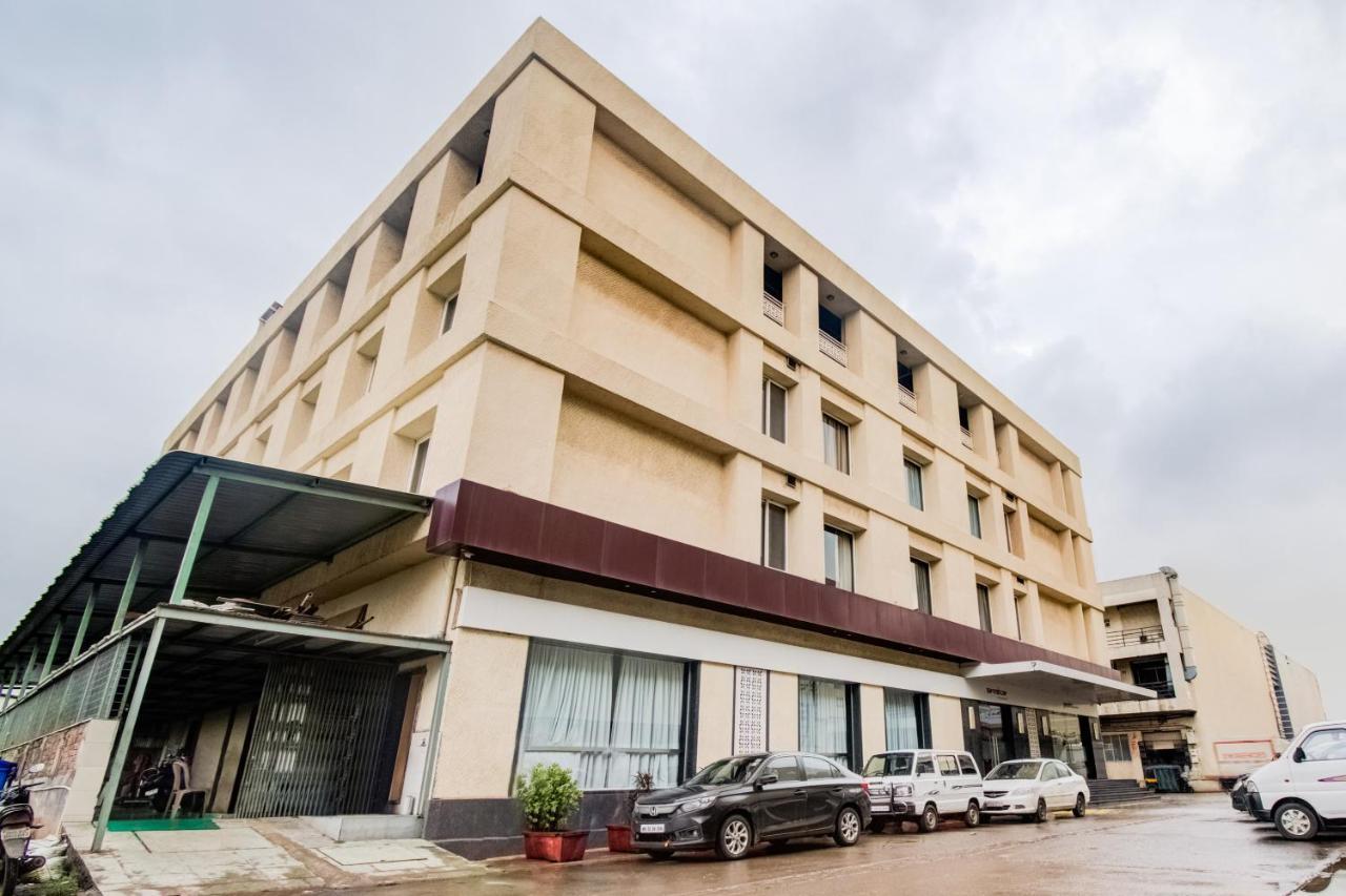 Gopalas Residency Kalyan-Bhiwandi Екстериор снимка